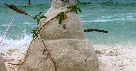 sand snowman