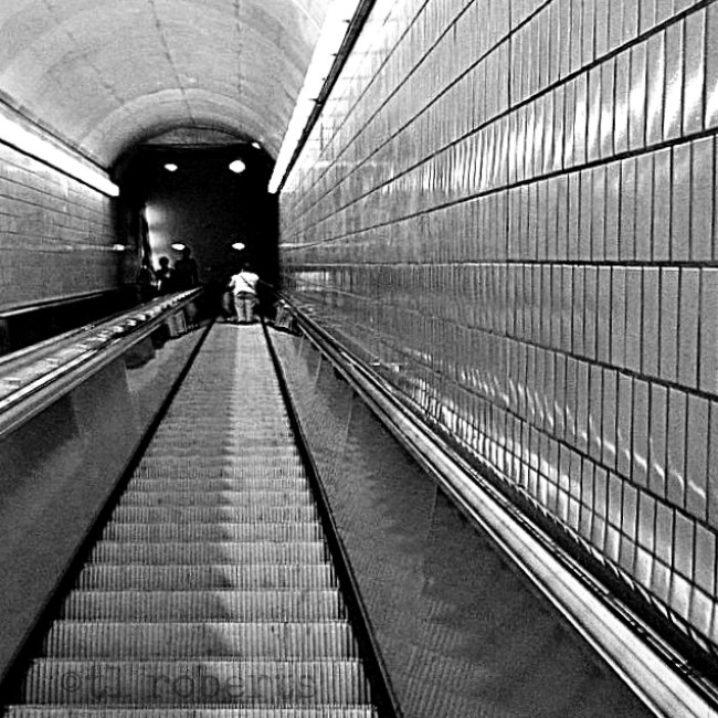 subway escalator