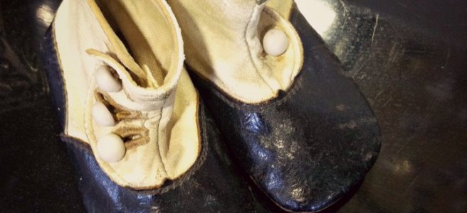 button up baby shoes