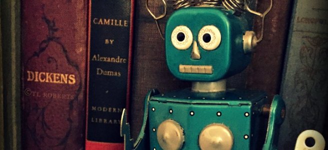 tin toy female robot