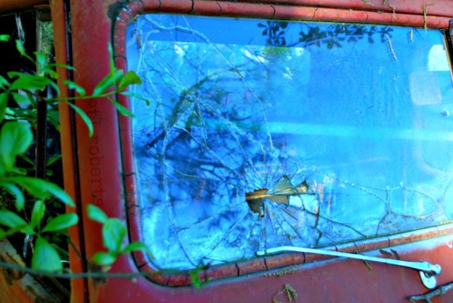 broken truck windshield