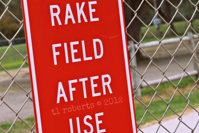 rake field sign