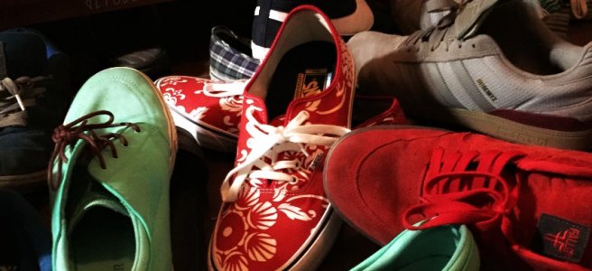 skate shoes pile