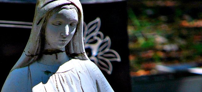 mary statue